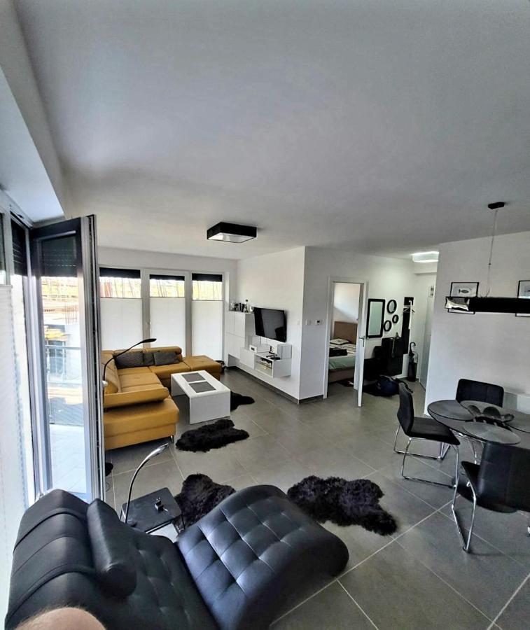 Apartament Amon Nr 5 Apartment ดาร์โวโว ภายนอก รูปภาพ